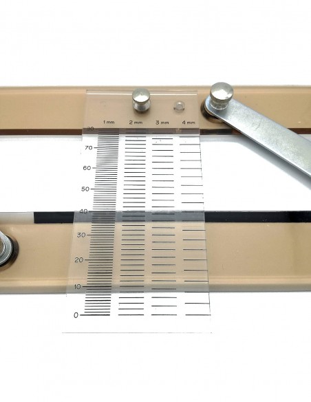 Parallelografo 35 cm con scalimetro articolo 104 Tecnostyl per tracciamento linee parallele particolare dello scalimetro